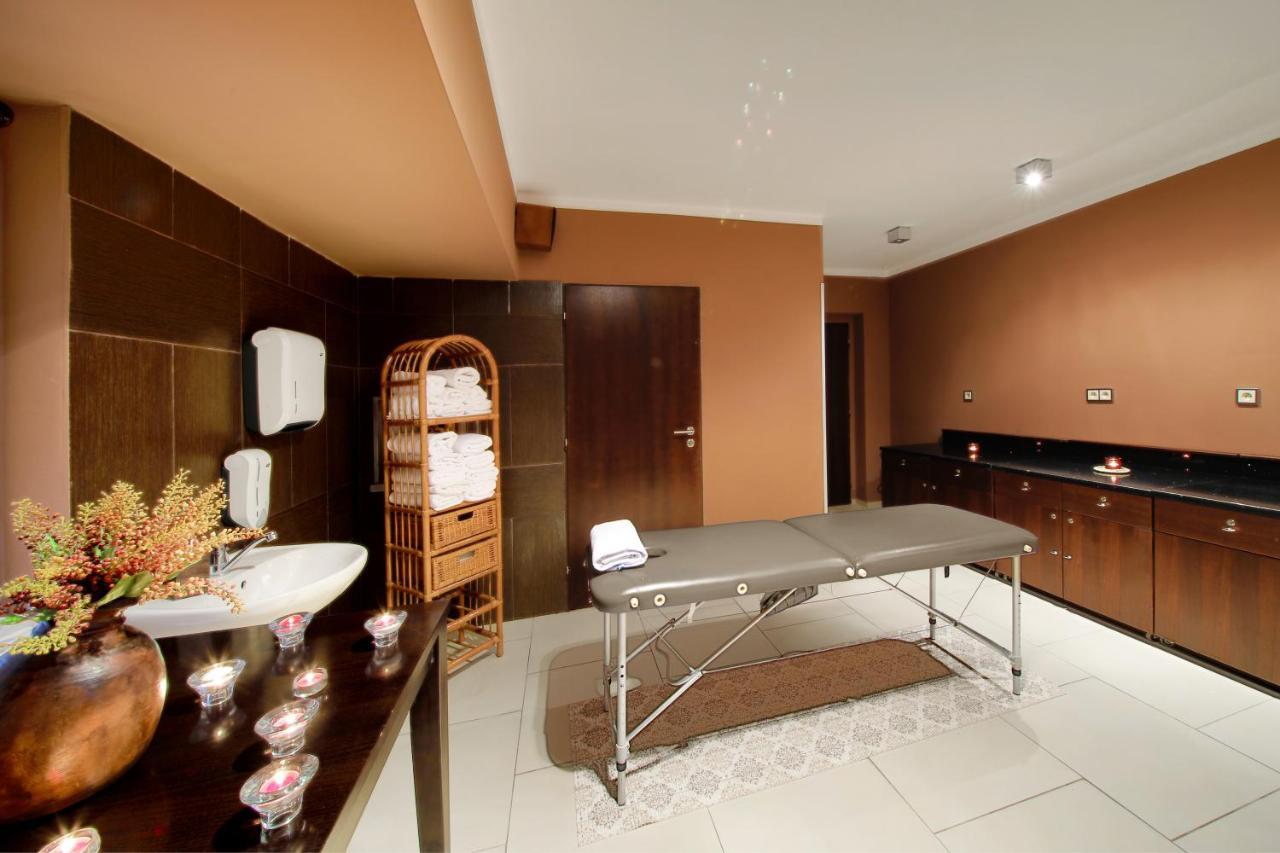 Hotel Brada Jičín Εξωτερικό φωτογραφία