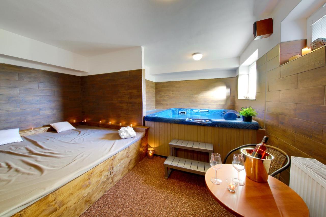 Hotel Brada Jičín Εξωτερικό φωτογραφία