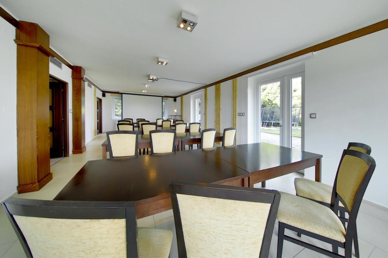 Hotel Brada Jičín Εξωτερικό φωτογραφία
