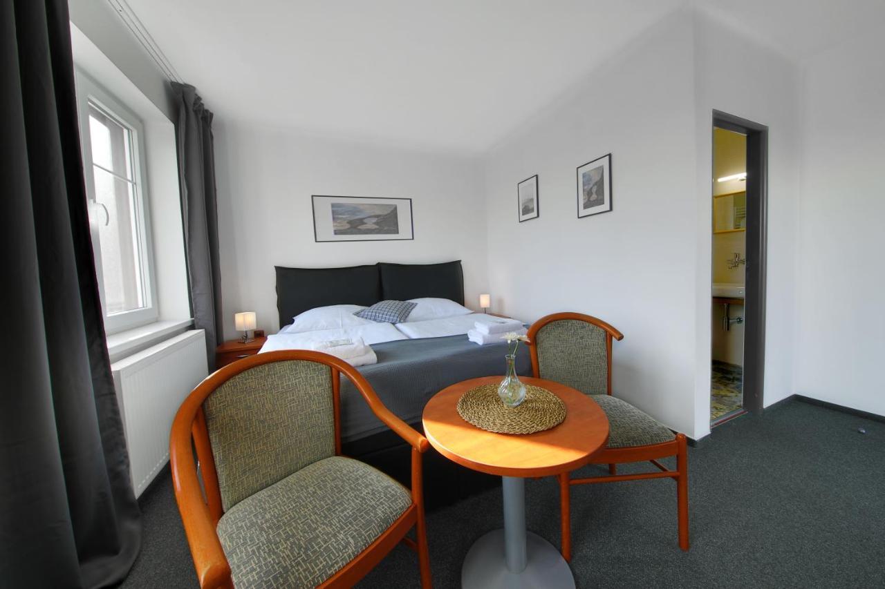 Hotel Brada Jičín Εξωτερικό φωτογραφία