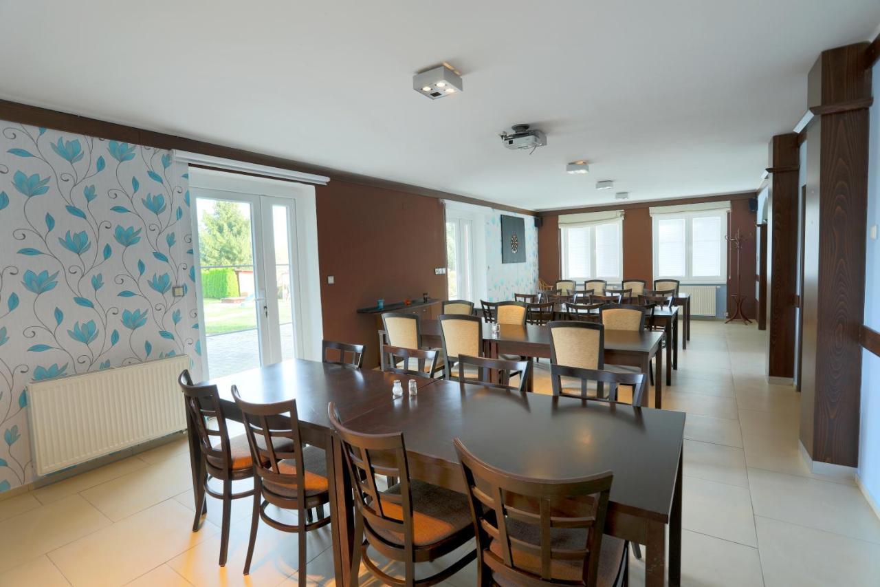 Hotel Brada Jičín Εξωτερικό φωτογραφία