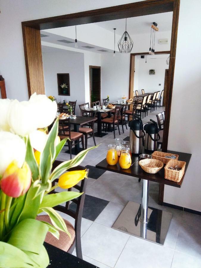 Hotel Brada Jičín Εξωτερικό φωτογραφία