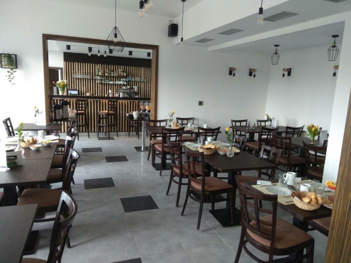 Hotel Brada Jičín Εξωτερικό φωτογραφία