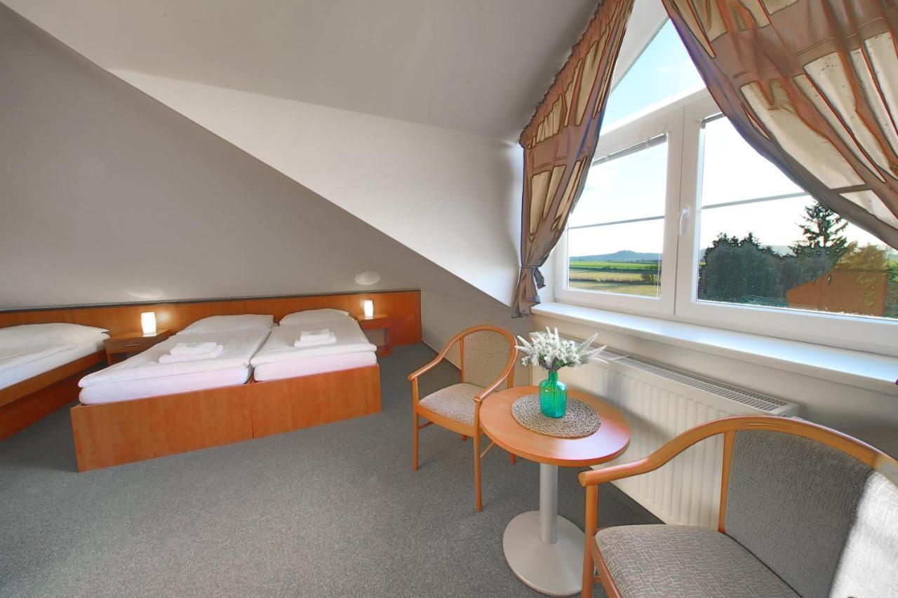 Hotel Brada Jičín Εξωτερικό φωτογραφία